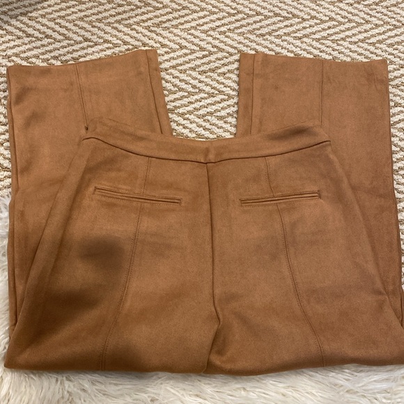 NWT Fab ANN TAYLOR Faux Suede Cropped Pants 0P - Picture 5 of 8
